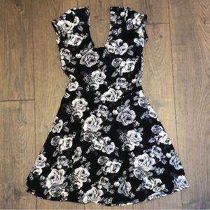 Vintage floral skater dress